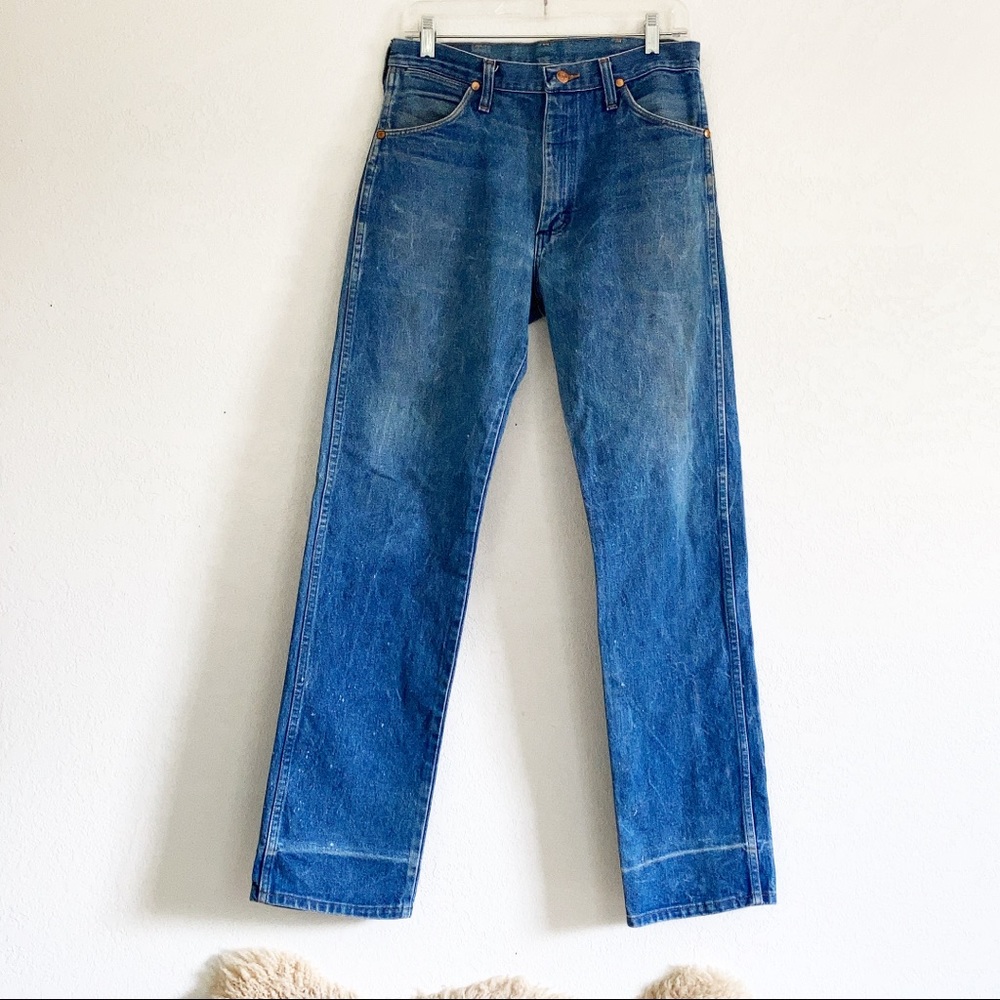 Distressed Vintage Wranglers 31”x 32”
